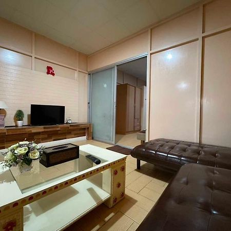 Oyo 75486 Anna Residence Jomtien Exterior foto
