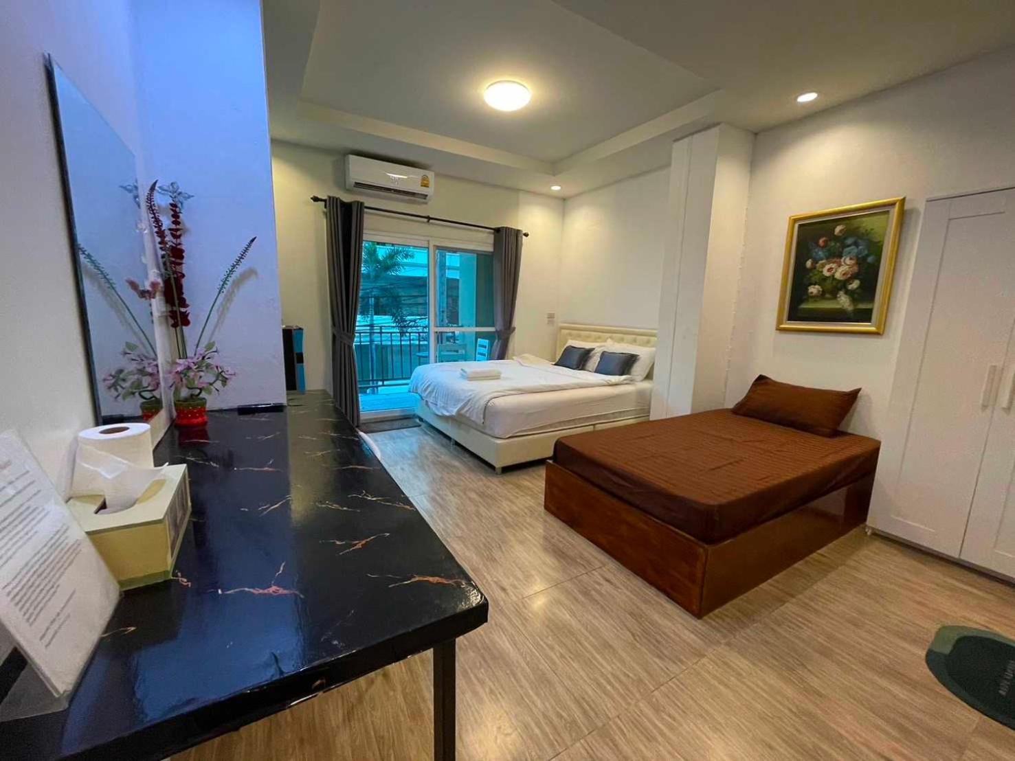 Oyo 75486 Anna Residence Jomtien Exterior foto