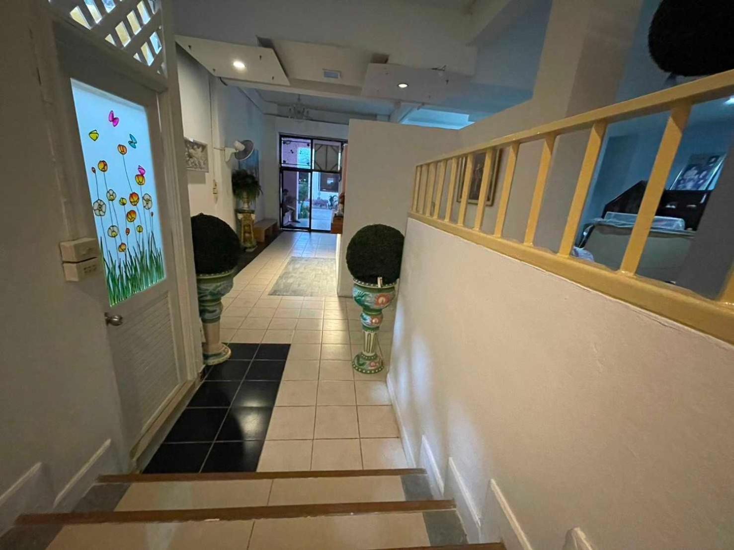 Oyo 75486 Anna Residence Jomtien Exterior foto
