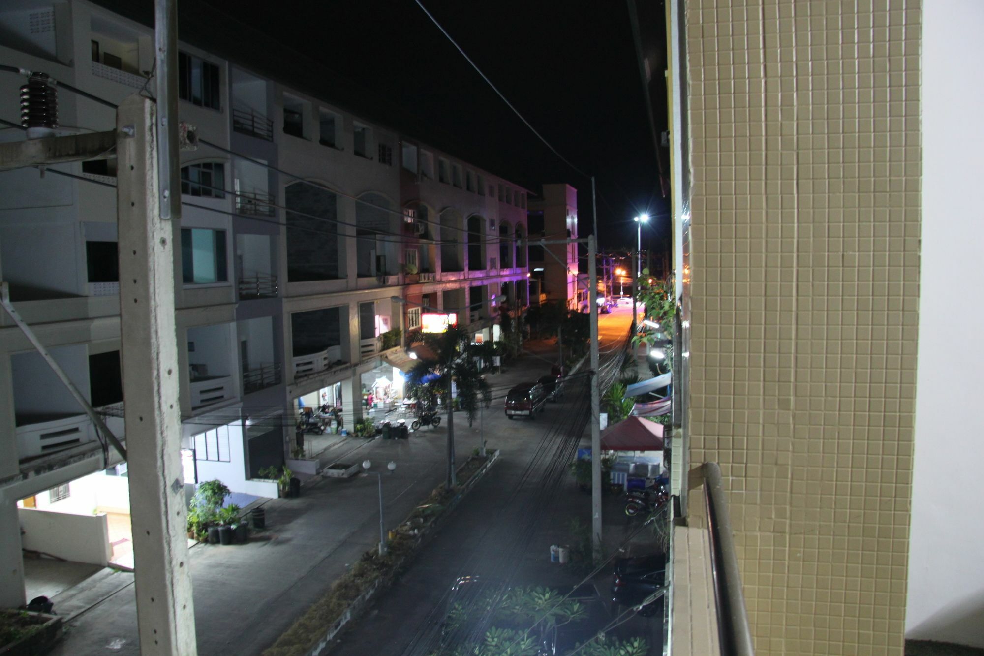 Oyo 75486 Anna Residence Jomtien Exterior foto